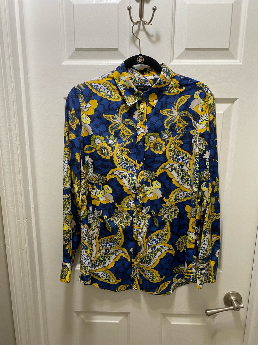 Banana Republic Navy and Yellow Floral Button-Down Shirt (M)